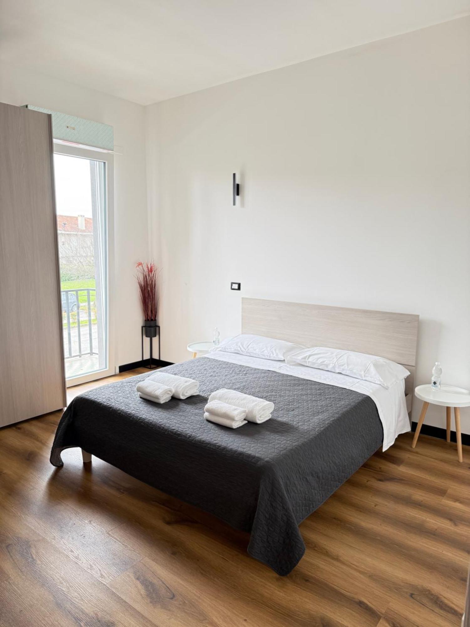 Готель Infinity House - Eleganza Moderna Tra Treviso E Venezia Casier Екстер'єр фото